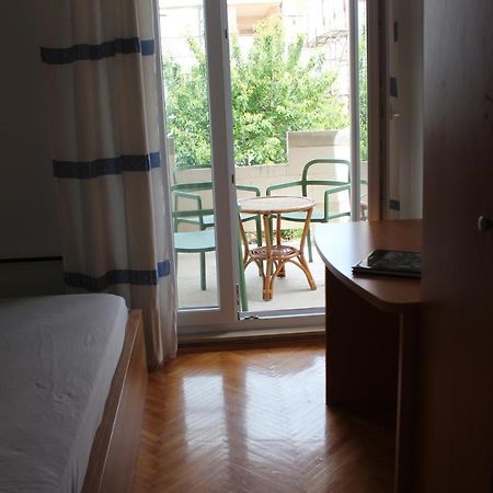 Hotel Sobe Dejan Zara Esterno foto